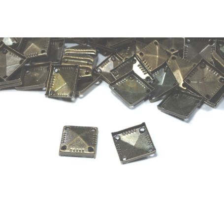 Szögletes felvarrható szegecs -Bronz -12.5mm